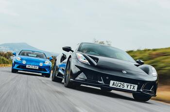 Alpine A110 vs Lotus Emira front tracking