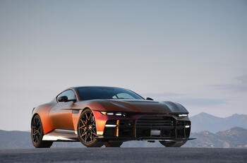 Aston Martin Valen 2026 jb20260703 2400