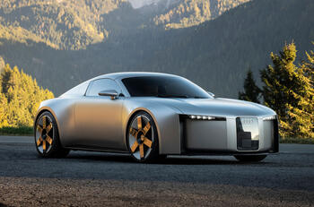 Audi Concept C front quarter