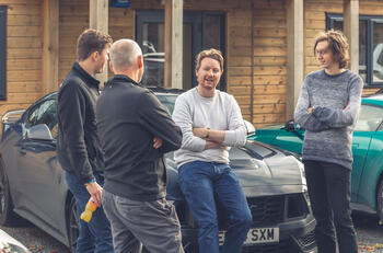 Autocar team
