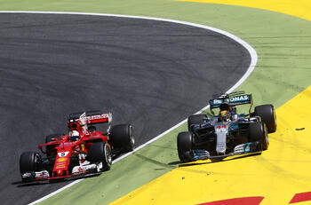 Hamilton beat Vettel in Spanish GP