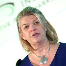 Wendy Williamson, IAAF