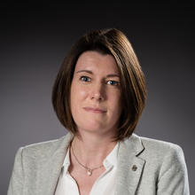 Gayla Cowie, Nissan