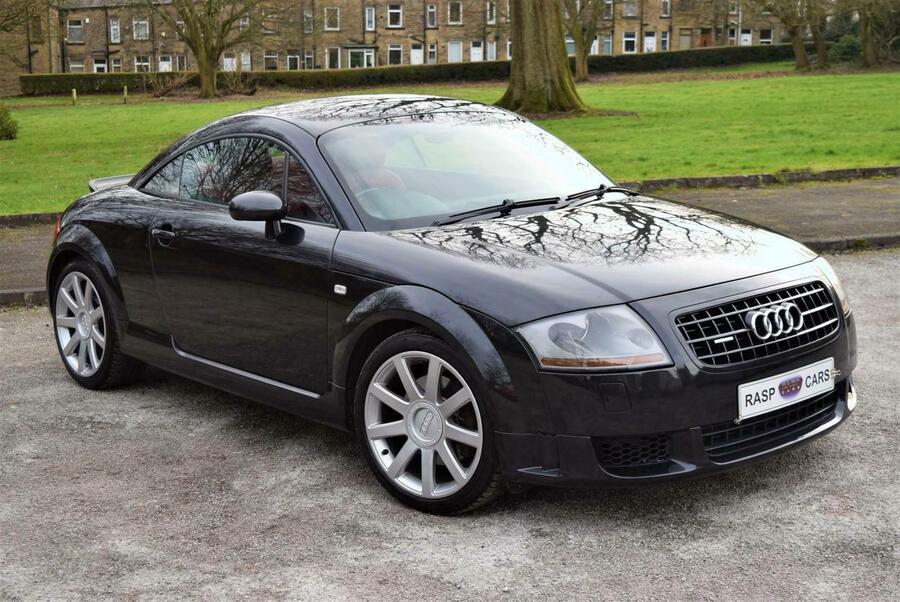 1 Audi tt static front