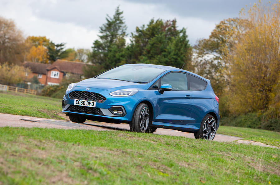 1 Ford fiesta st 2018 lt hero front