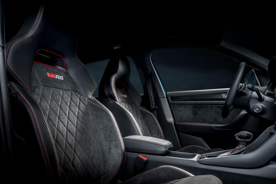 11 Skoda vrs 2019 reveal bucket seats