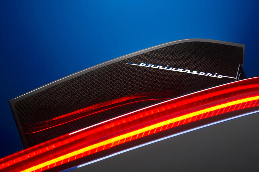 121 Pininfarina battista anniversario 2020 light strip