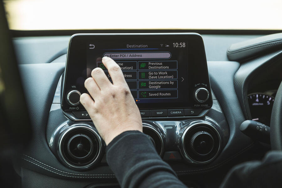 19 Nissan juke 2020 lt maps