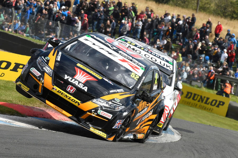 19 Shedden action last year 364