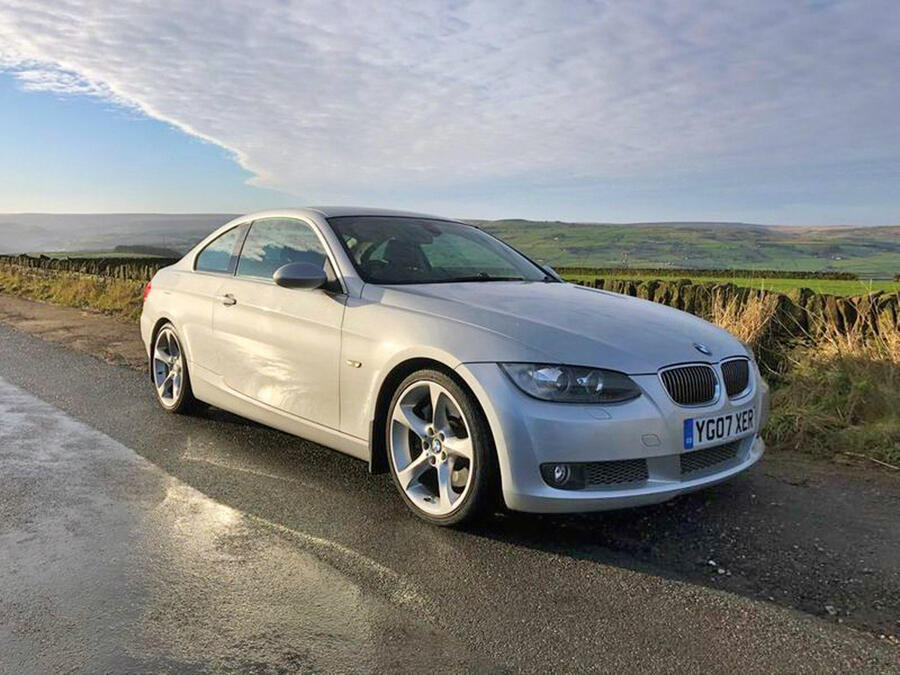 2 Bmw 335i coupe hero front