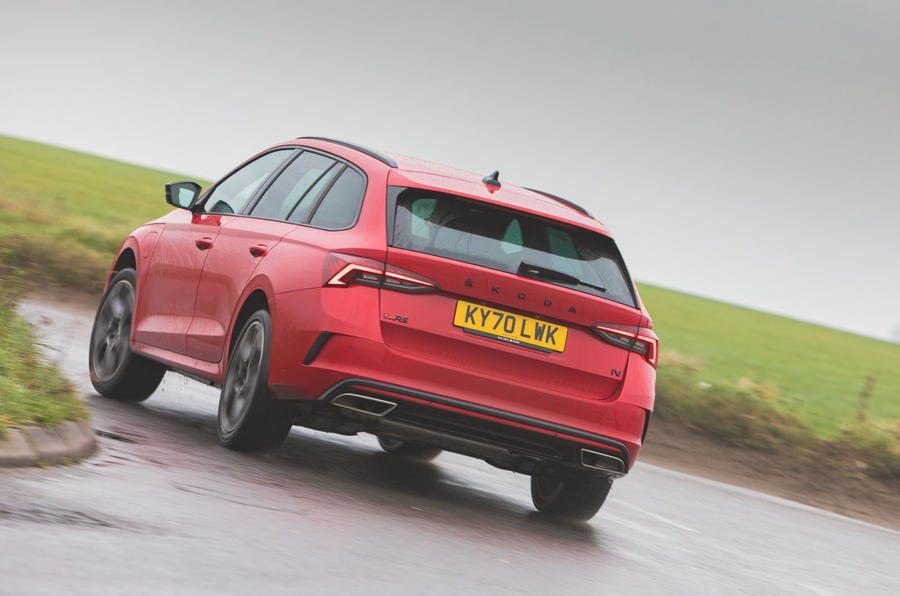 2 Skoda octavia vrs iv 2020 uk first drive hero rear 0