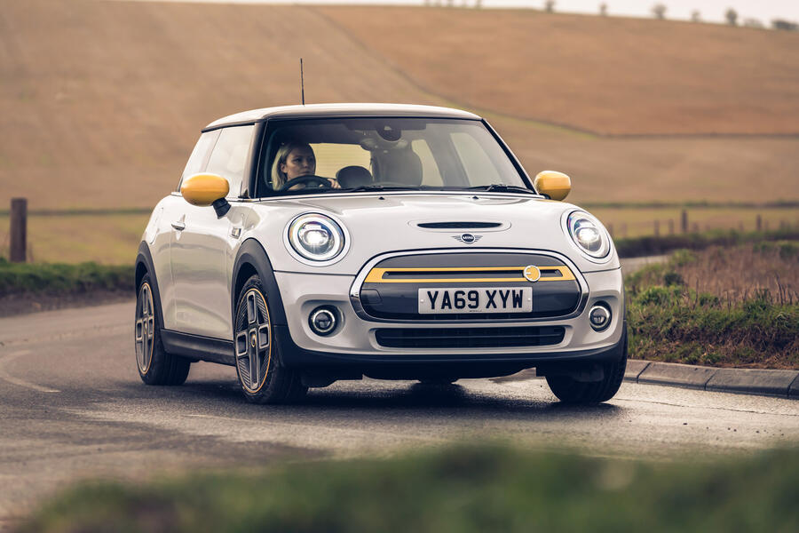 21 Mini electric hero front