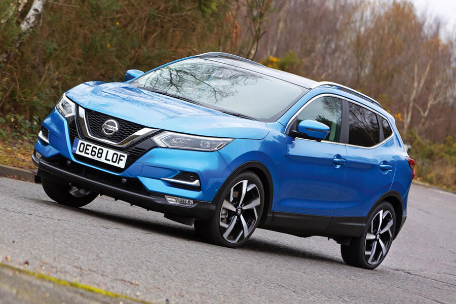 24 Nissan qashqai tracking front