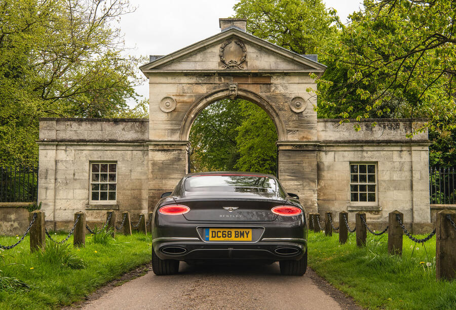 27 Bentley continental gt 2019 lter static rear