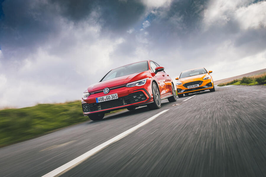 27 Volkswagen golf gti