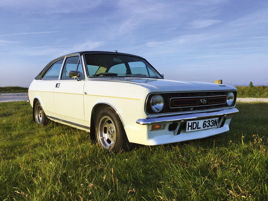 3 Morris marina static front