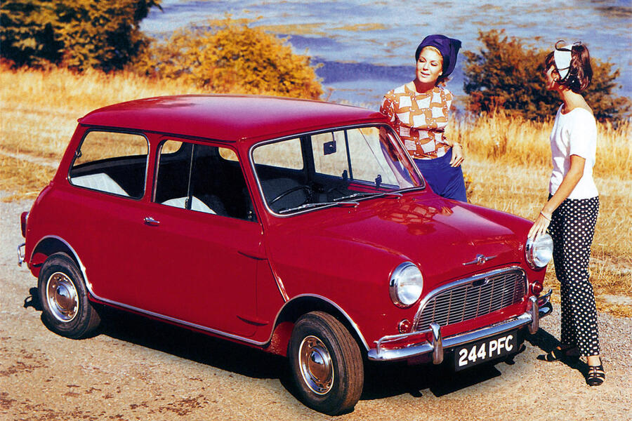 31 1959 Bmc mini stationary front