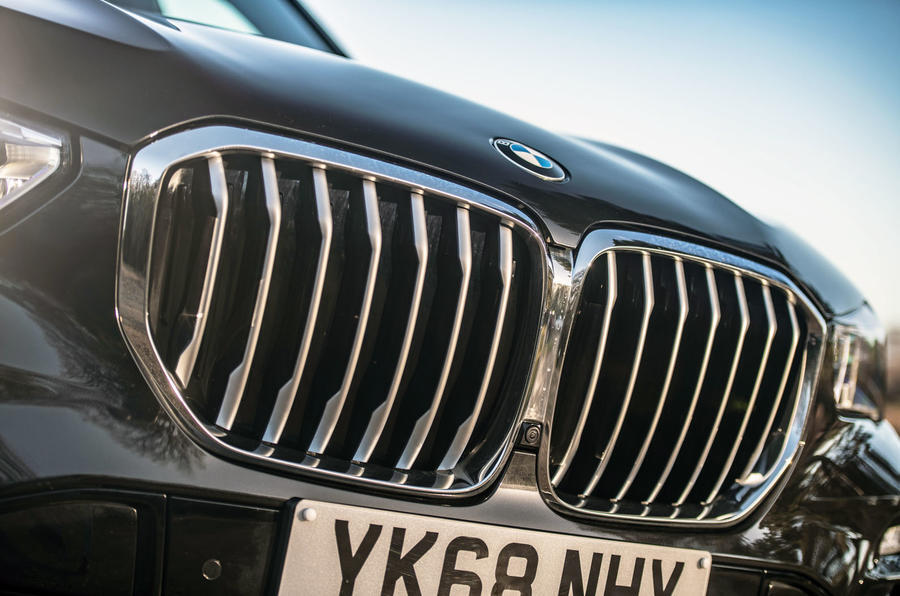 4 Bmw x5 2018 rt kidney grille 0
