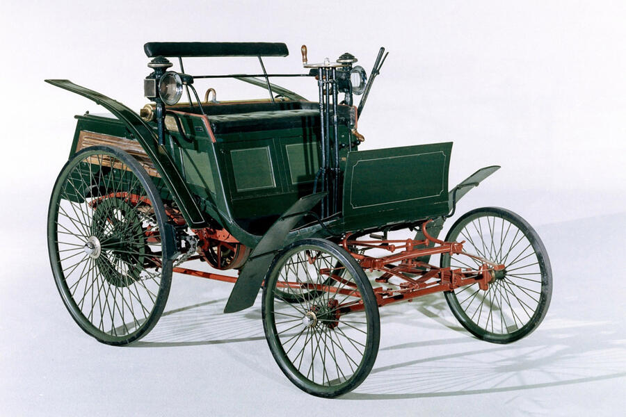 47 Benz velo static front