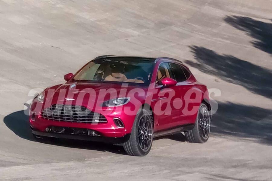 5da9a0460ee694b7313493cf exclusiva asi es el aston martin dbx 2020 primer suv de la marca