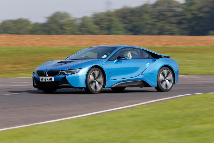 7 Bmw i8 coupe 2015 hero side