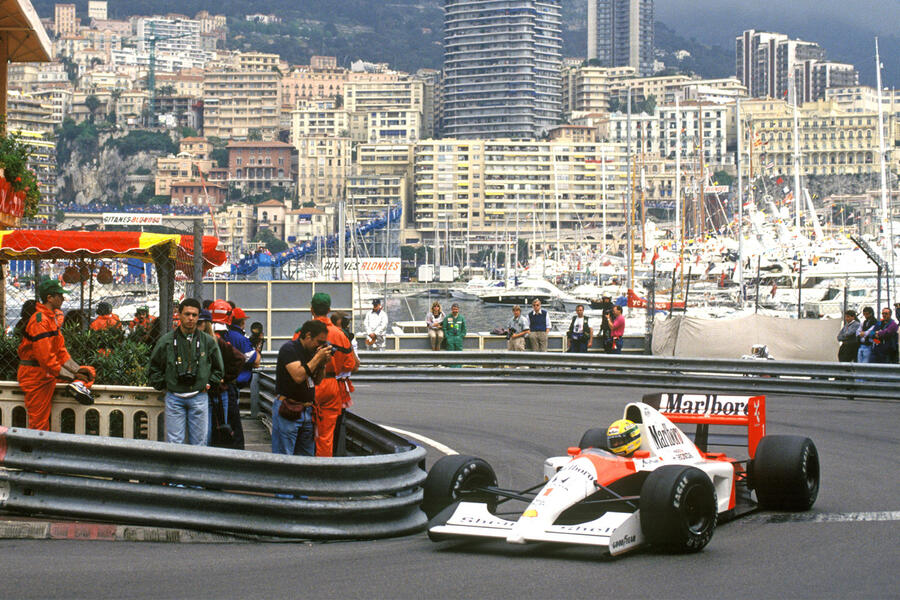 7 Mclaren mp4 6 front