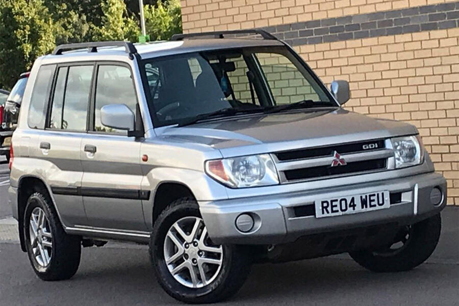 7 Mitsubishi shogun pinin front