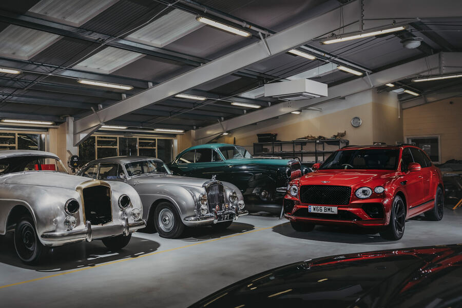 85 500 Miles in bentayga feature heritage inside