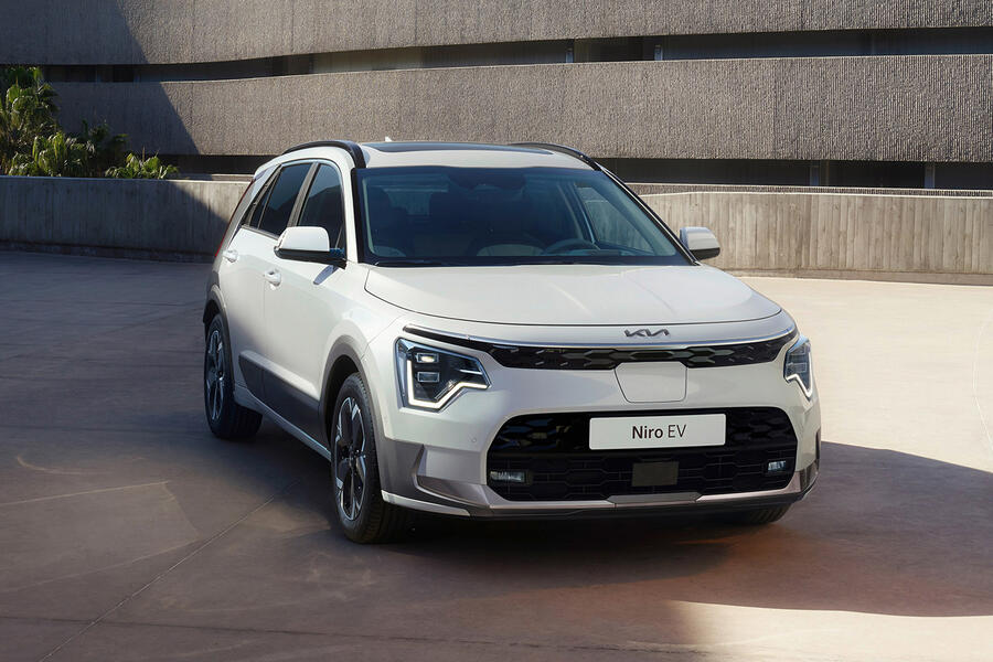 88 Kia niro ev 2022 official reveal europe render