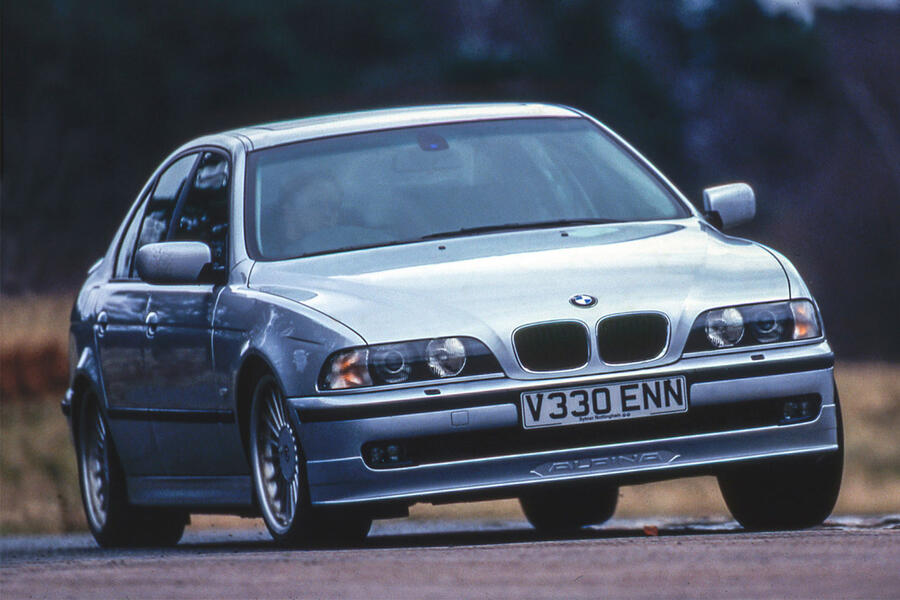 9 Alpina b10 touring hero front