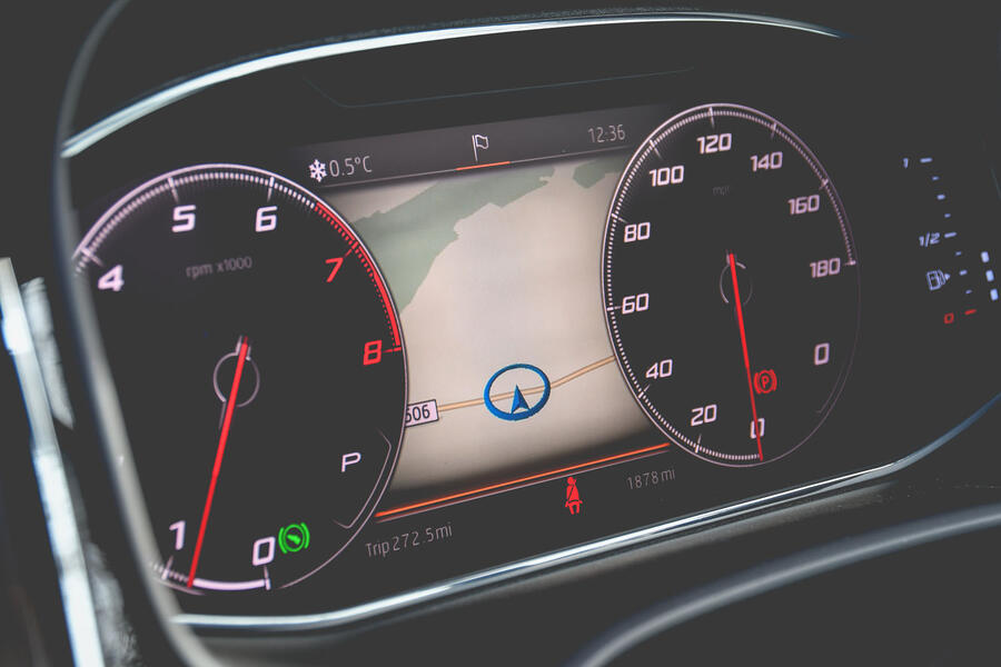 9 Cupra ateca 2019 lt instruments