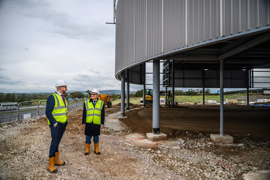 9 Porsche dealer construction