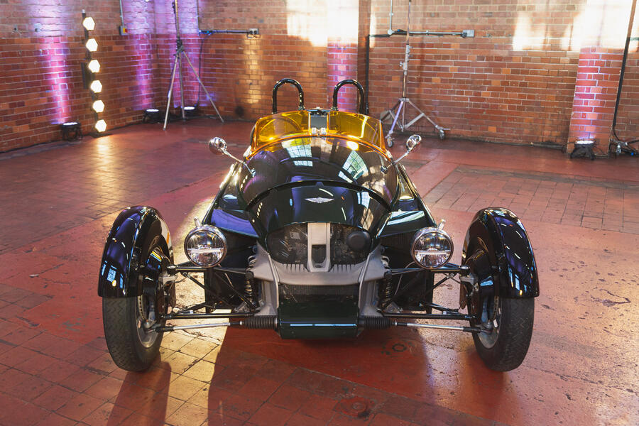 93 Morgan super 3 2022 autocar green front