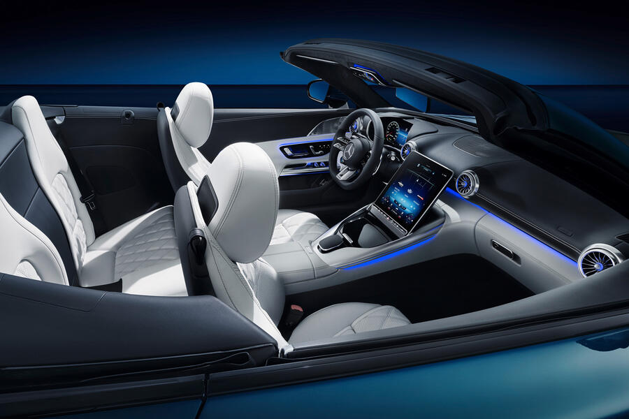95 Mercedes amg sl 2022 official interior seats