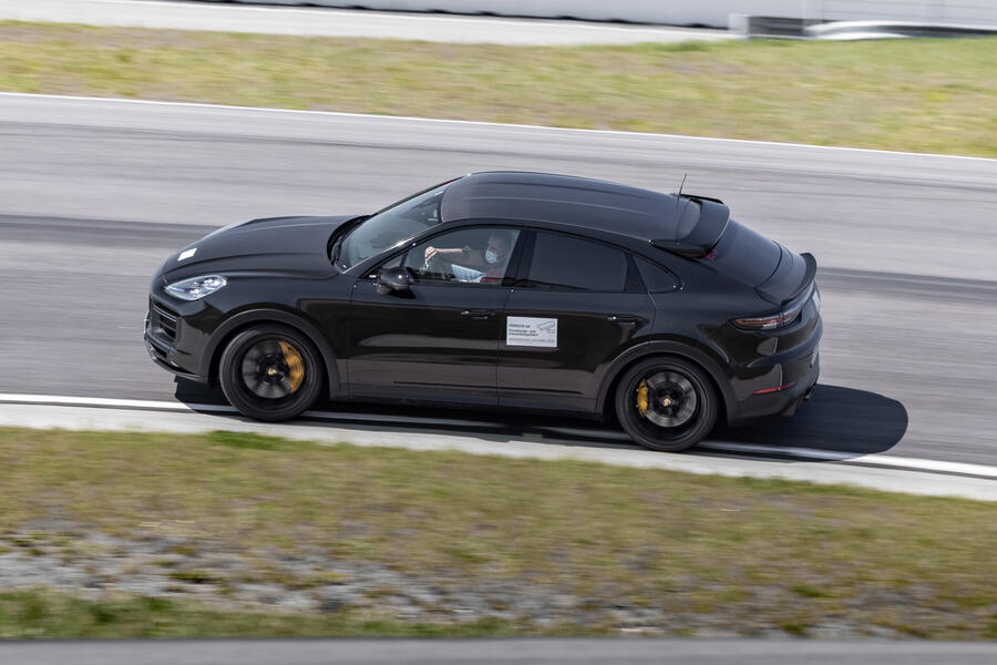 95 Porsche cayene turbo coupe prototype 2022 track aerial