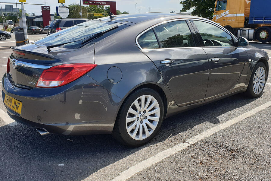 99 Vauxhall insignia