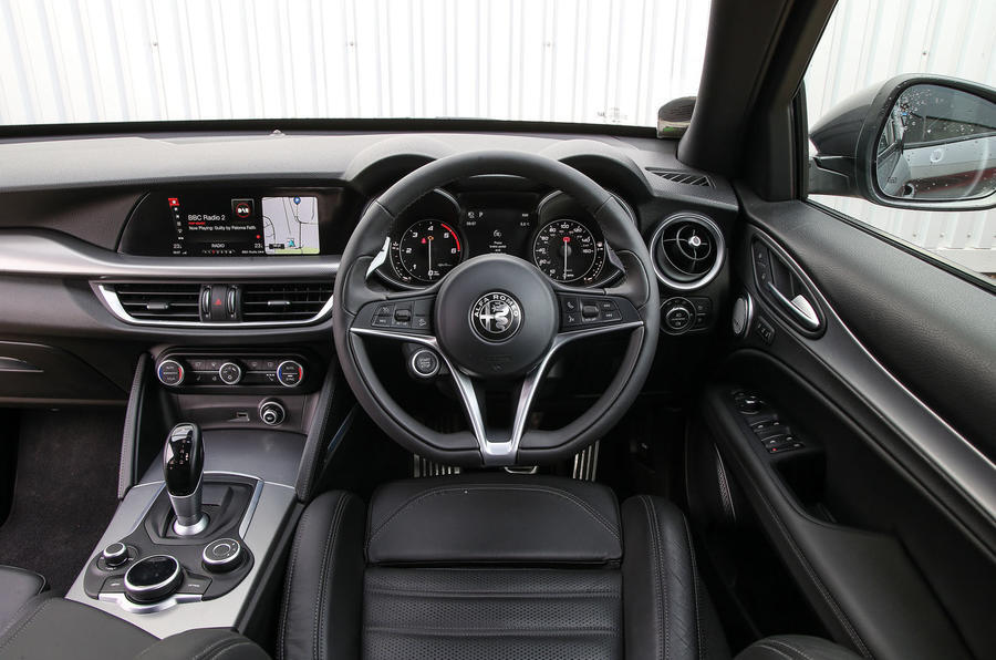 Alfa romeo stelvio dashboard 1 0