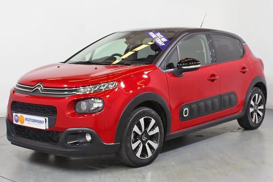 Cropped citroen spied in the class