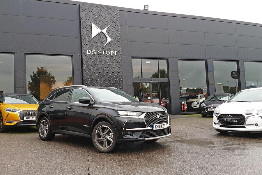 Ds 7 lt ds store 1