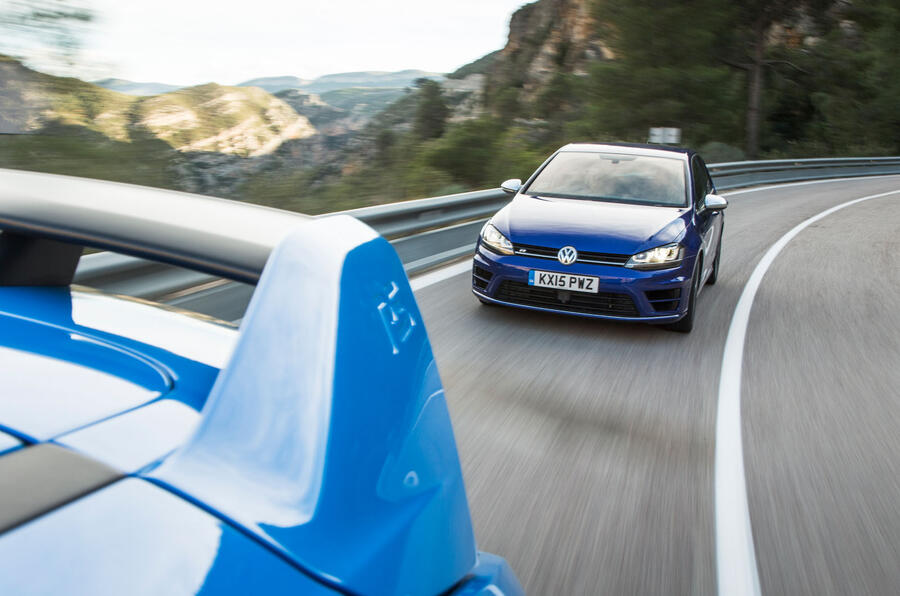 Focus rs vs golf r 2016 127