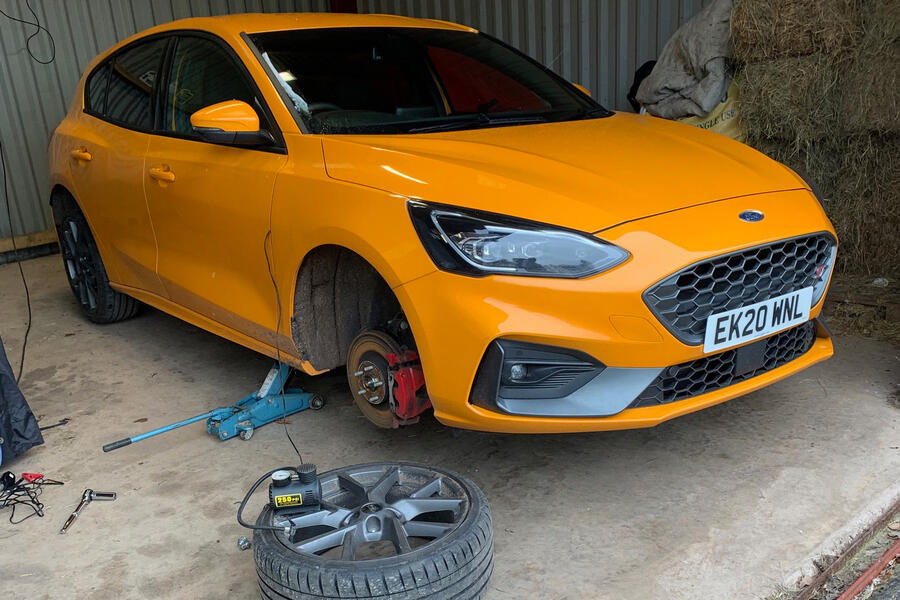 Focus st front wheel