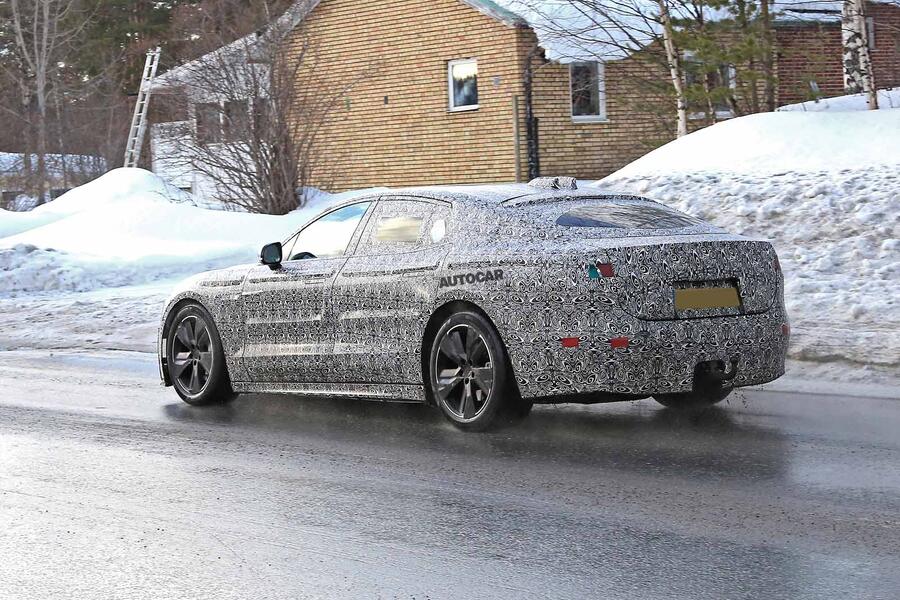 Jaguar xj spyshots 7