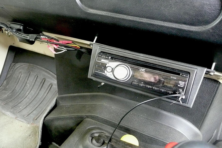 James ruppert land rover infotainment