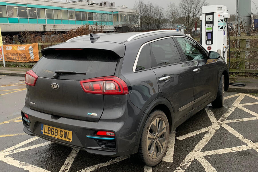 Kia e niro to edinburgh plugged in