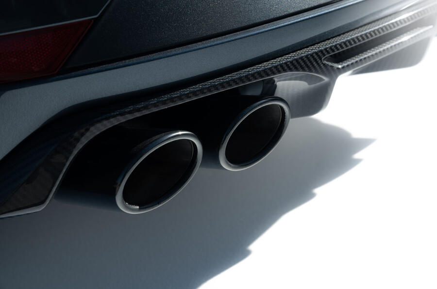 Leon cupra r st brings new levels of uniqueness sophistication and performance 04 hq
