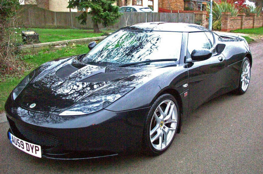 Lotus evora 1