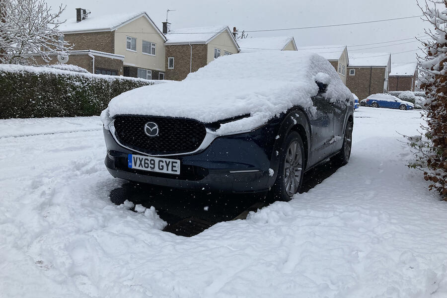 Mazda snow 2