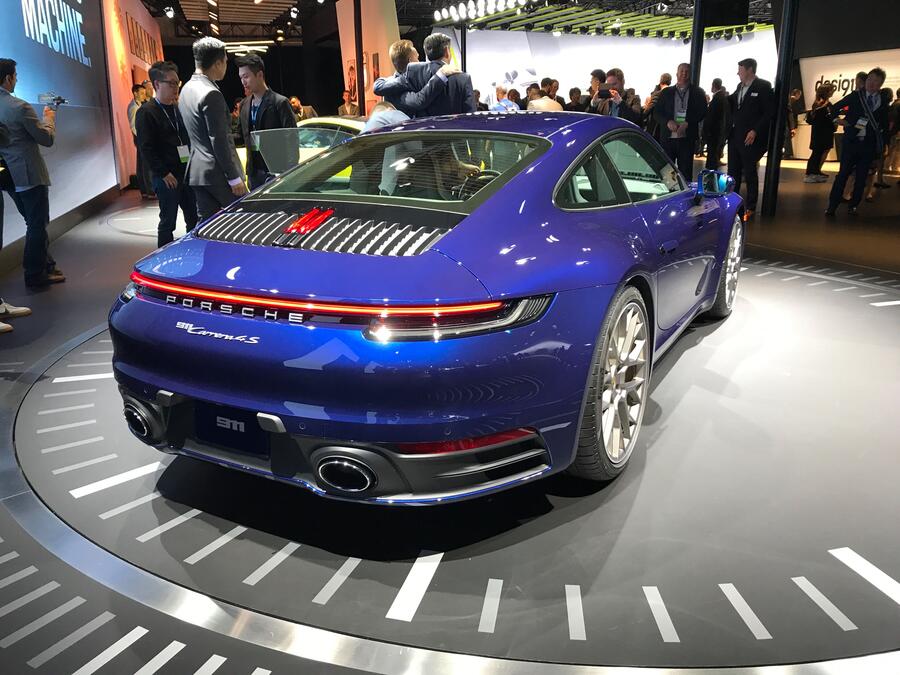 Porsche 911 992 la motor show 2