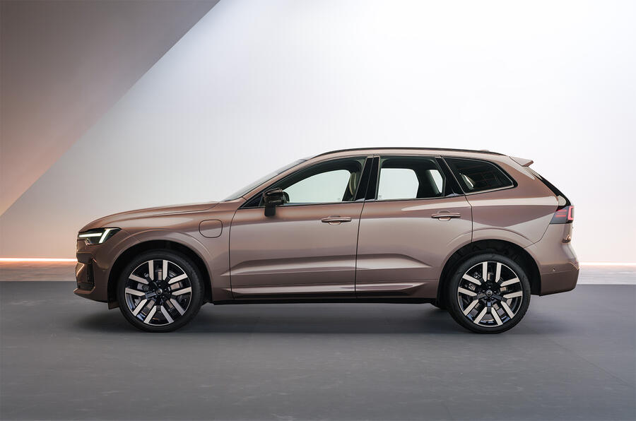 Volvo XC60 side profile