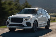 Bentley Bentayga Speed 2025 front quarter tracking Bentley Bentayga Speed 2025 front quarter tracking